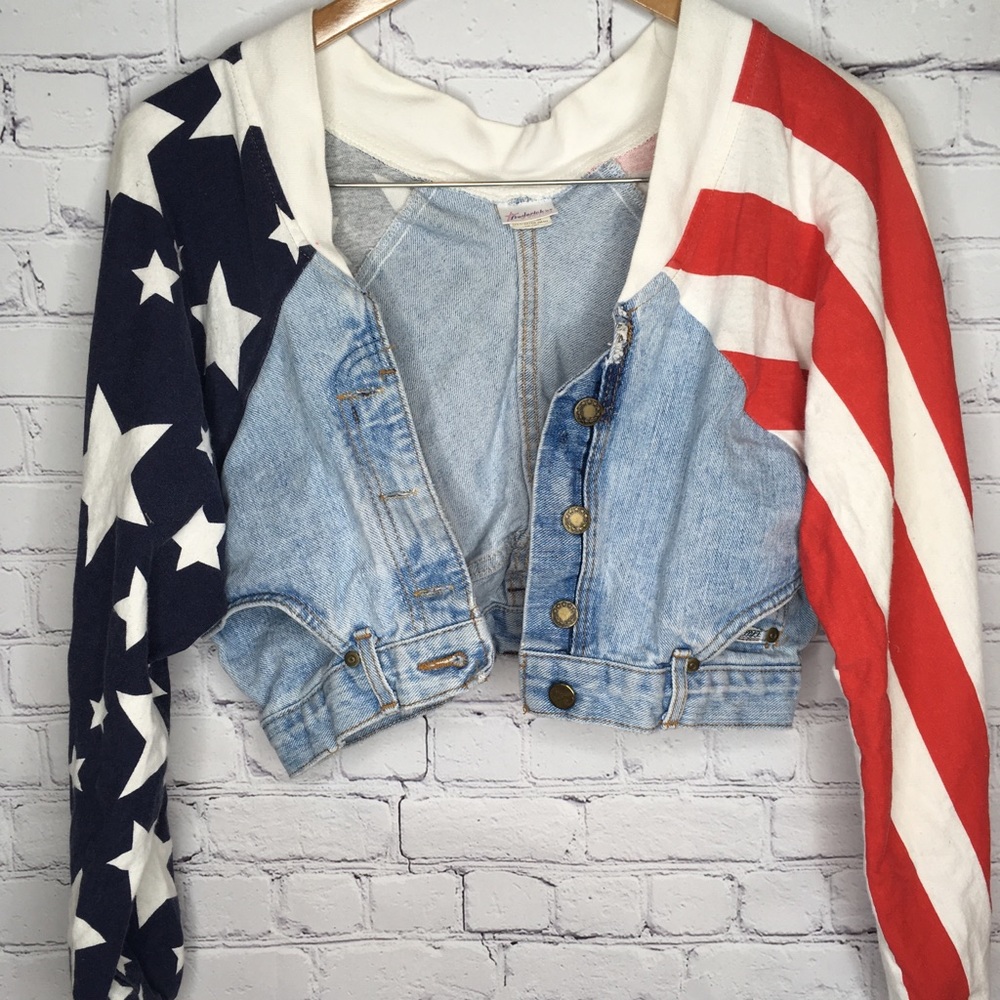 😍Vintage Americana Jean Jacket American Flag